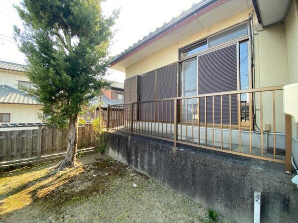 高茶屋小森町一戸建ての物件内観写真